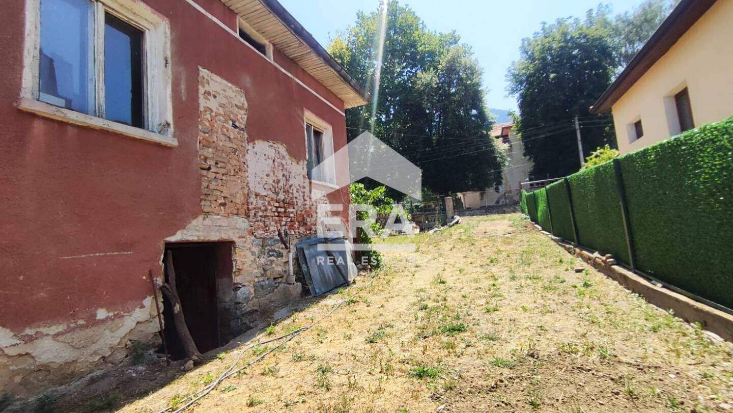 Σπίτι σε Οβτσαρτσι, Κιούστενδιλ – φωτογραφία 4