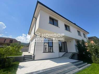 For sale - House in Belashtica,  Plovdiv