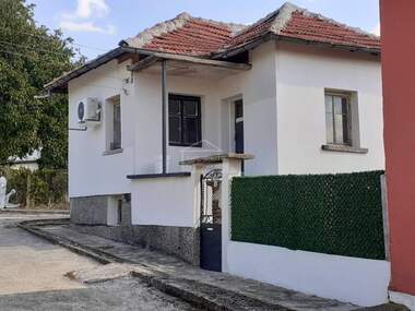 For sale - House in Liliache,  Vraca