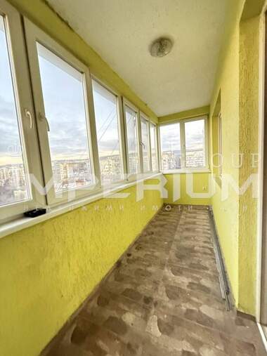 Închiriere - Apartament în Grand Mol,  Varna