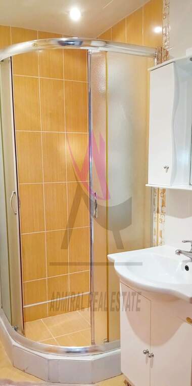 Închiriere - Apartament în Văzrajdane 1,  Varna