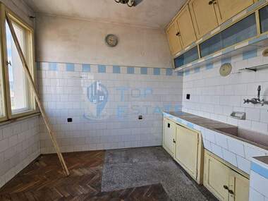 Продажба - Апартамент в Горна Оряховица,  Велико Търново