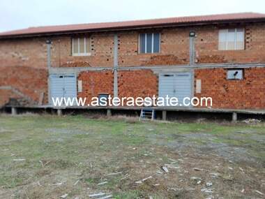 For rent - Warehouse/Storage Unit/Storage in Porominovo,  Kiustendil