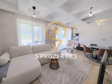 Închiriere - Apartament în Briz,  Varna