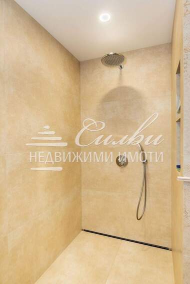 For sale - Floor of a house in Veliki Preslav,  Shumen