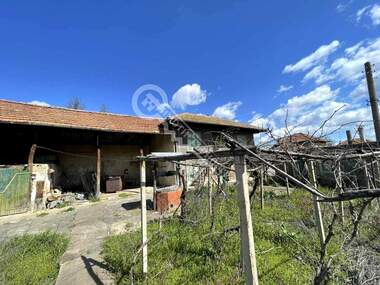 Продажба - Къща в Обединение,  Велико Търново