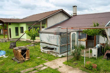For sale - House in Chervena Voda,  Ruse
