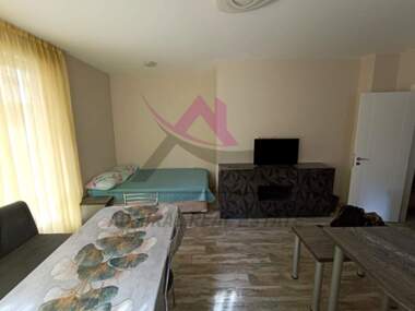 For rent - Apartment in Zimno kino Trakia,  Varna