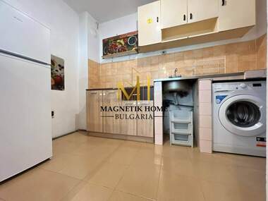 For rent - Apartment in Vazrajdane,  Burgas