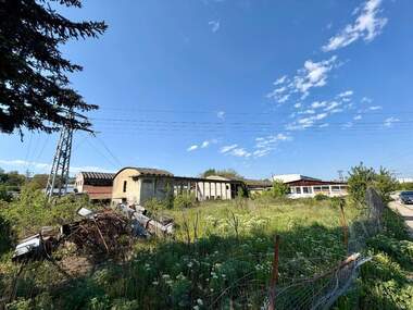Продажба - Парцел за строителство в Промишлена зона,  Търговище