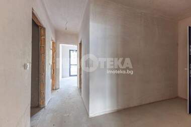 Продажба - Апартамент в Бриз,  Варна