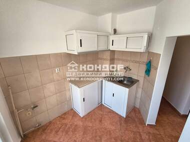 Vânzare - Apartament în Kărșiaka,  Plovdiv