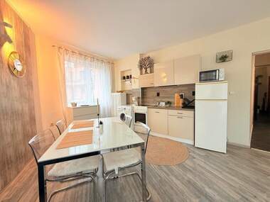 Închiriere - Apartament în Sarafovo,  Burgas
