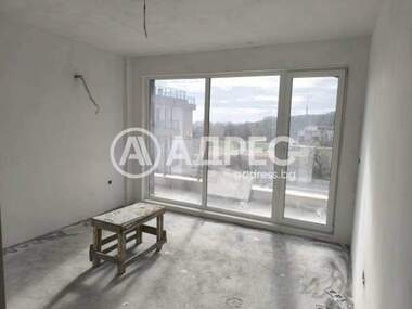 Продажба - Апартамент във Виница,  Варна