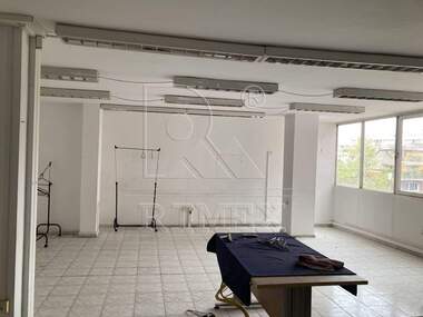 Ενοίκιο - Γραφείο σε Център,  Пловдив