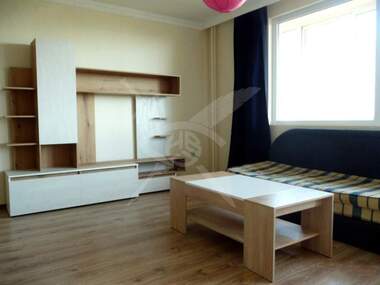 Închiriere - Apartament în Țveten kvartal,  Varna