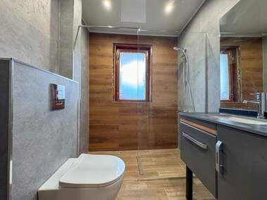 Închiriere - Apartament în Lazur,  Burgas