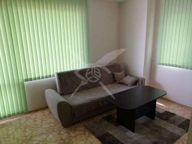 Închiriere - Apartament în Hristo Smirnenski,  Plovdiv