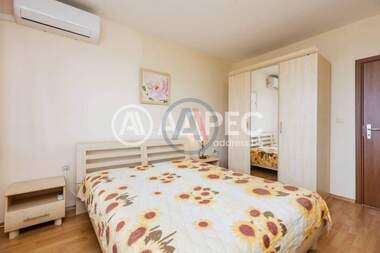 For sale - Apartment in k.k. Chayka,  Varna