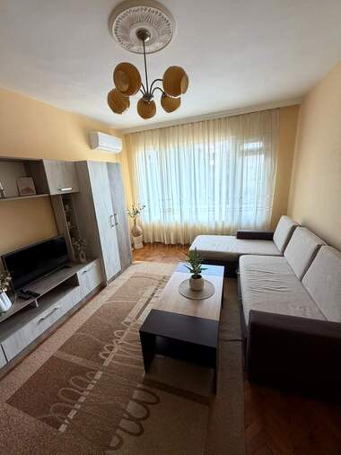 Miete - Wohnung in Hristo Smirnenski,  Plowdiw