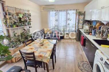 Satış - Apartman olarak Vazrajdane 3,  Varna
