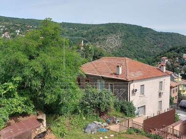 For sale - House in Hrabrino,  Plovdiv