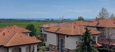 Продажба - Апартамент в Ахелой,  Бургас
