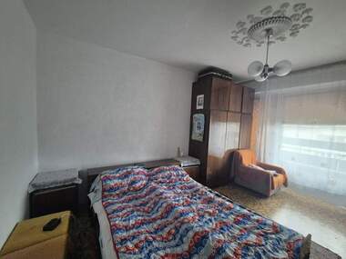 Продажба - Апартамент в Дружба 3,  Русе