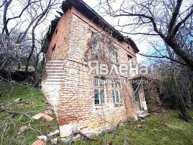 Продажба - Къща в Земен,  Перник