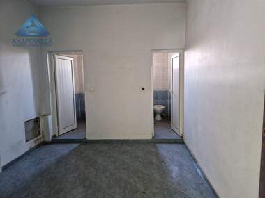 For sale - Warehouse in Industrialna zona - Zapad,  Pleven
