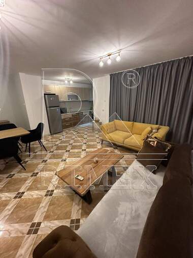 For rent - Apartment in Mladejki halm,  Plovdiv