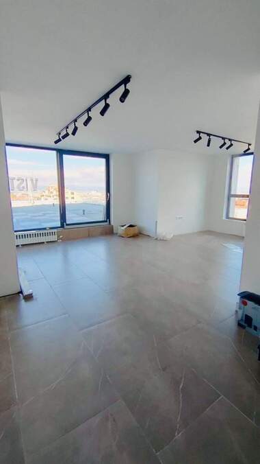 Verkauf - Wohnung in Malinowa Dolina,  Sovia