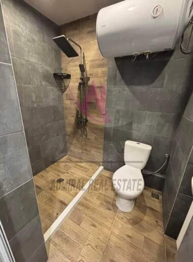 Închiriere - Apartament în Văzrajdane 1,  Varna