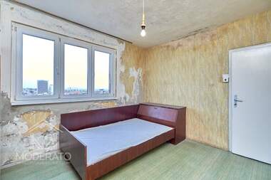 Vânzare - Apartament în Văzrajdane,  Burgas
