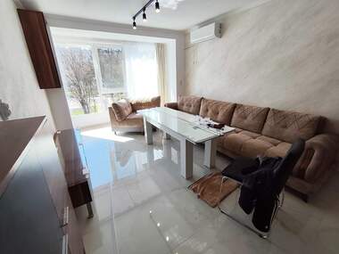 Miete - Wohnung in Lazur,  Burgas