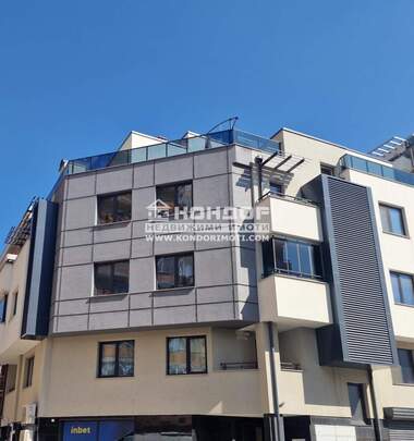 Продажба - Апартамент в Кючук Париж,  Пловдив