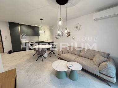 For rent - Apartment in Sveti Konstantin i Elena,  Varna