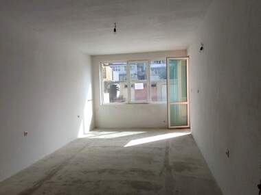 Verkauf - Wohnung in Zona B,  Weliko Tarnowo