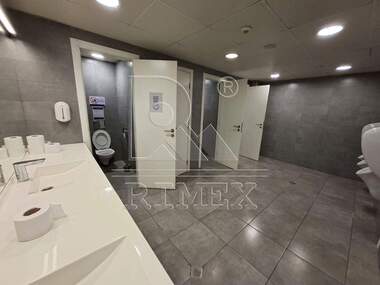 For rent - Office in Sadiyski,  Plovdiv