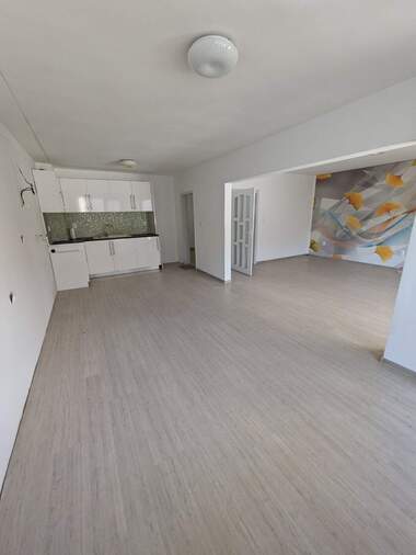 Vânzare - Apartament în Țentăr,  Burgas