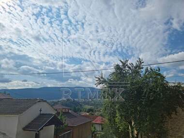 Satış - Ev olarak Hvoyna,  Smolian
