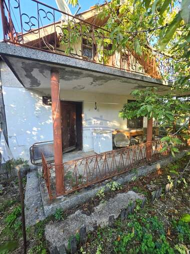 Продажба - Къща във Вилна зона,  Търговище