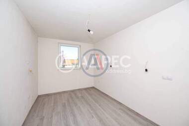 Vânzare - Apartament în Sădiîski,  Plovdiv
