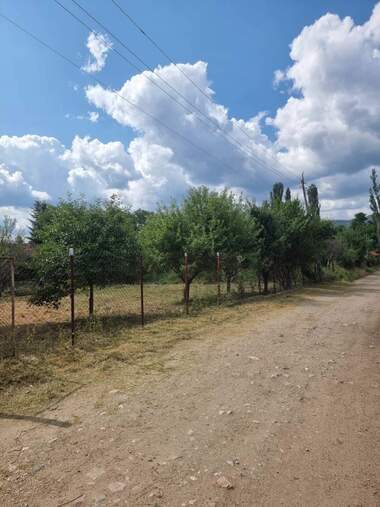 Продажба - Парцел за строителство в Крайници,  Кюстендил