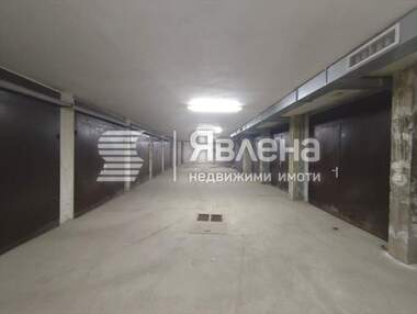 For sale - Garage in Zona B-19,  Sofia