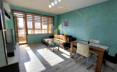 Kira - Apartman olarak Vazrajdane 1,  Varna