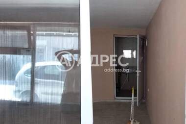 Ενοίκιο - Γραφείο σε Колхозен пазар,  Варна