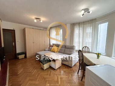 Închiriere - Apartament în Okrăjna bolnița - Generali,  Varna