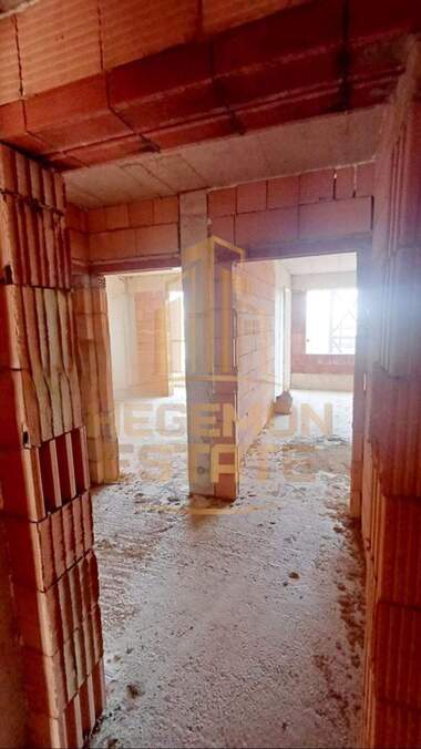 Vânzare - Apartament în Kaîsieva gradina,  Varna
