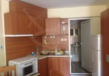 Închiriere - Apartament în Bazar Levski,  Varna